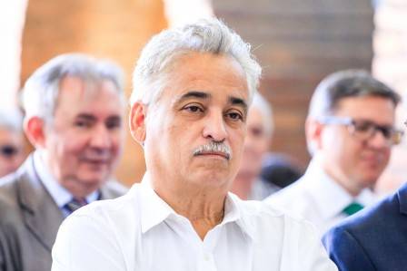 Robert Rios: Recebemos PMT com finanças arrasadas. Corte de gastos garantiu antecipar a folha